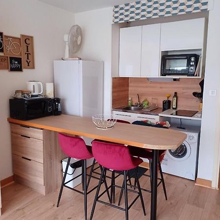 Studio Centre-Ville A 2 Pas De La Plage Ла Гранде-Моте Екстериор снимка