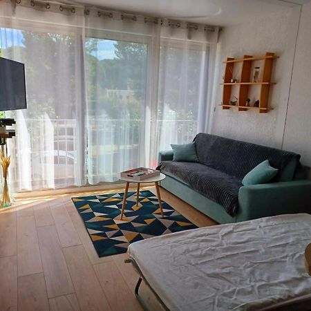Studio Centre-Ville A 2 Pas De La Plage Ла Гранде-Моте Екстериор снимка